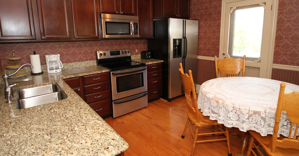 Columbia House Cape May guest house with kitchenette
